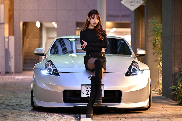 フェアレディZのモデル撮影・z34・尾根遺産に関するカスタム事例の投稿画像1枚目