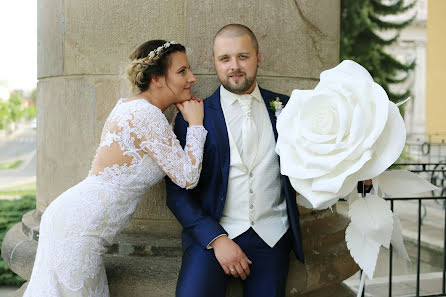 Wedding photographer Csilla Koncsol (koncsolcsilla). Photo of 3 June 2019