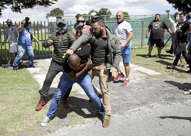 Parents of pupils and residents clashed with EFF members at Brackenfell High School after reports of alleged racism at the institution.