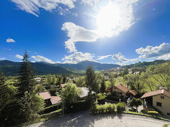 appartement à Seyne les alpes (04)