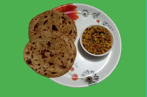 Egg Bhurji With Lachha Paratha