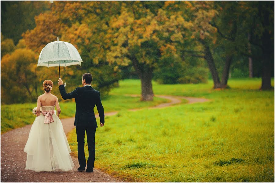 Fotógrafo de casamento Sergey Nikitin (medsen). Foto de 2 de dezembro 2013