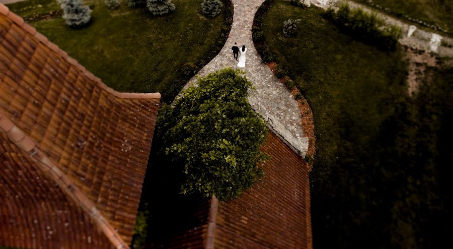 Fotógrafo de casamento Corneliu Panzari (beststudio). Foto de 24 de junho 2022