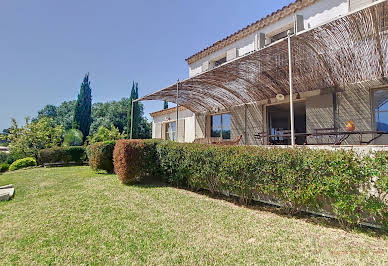 House with pool and terrace 3