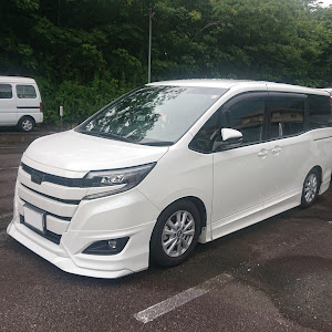 ノア ZRR80G