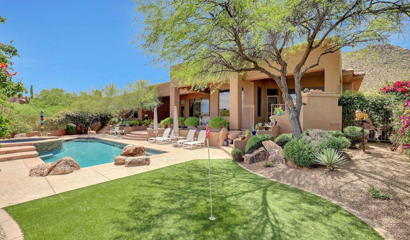 House with pool Scottsdale