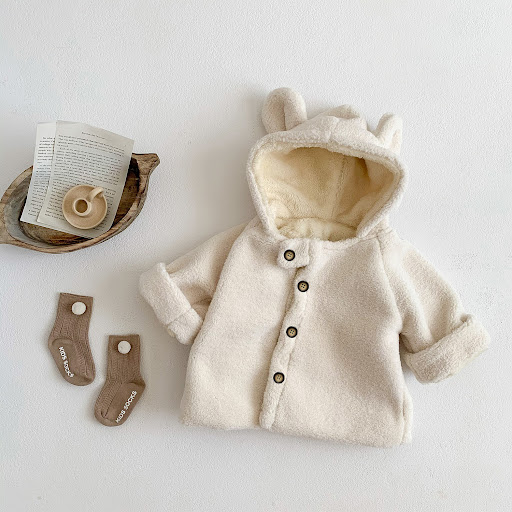 Title 12, Infant Child Winter Hooded Cloak, a warm and co...