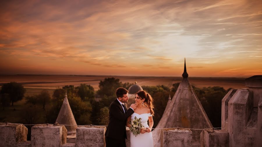 結婚式の写真家Vasilije Bajilov (vasilijebajilov)。2019 10月25日の写真