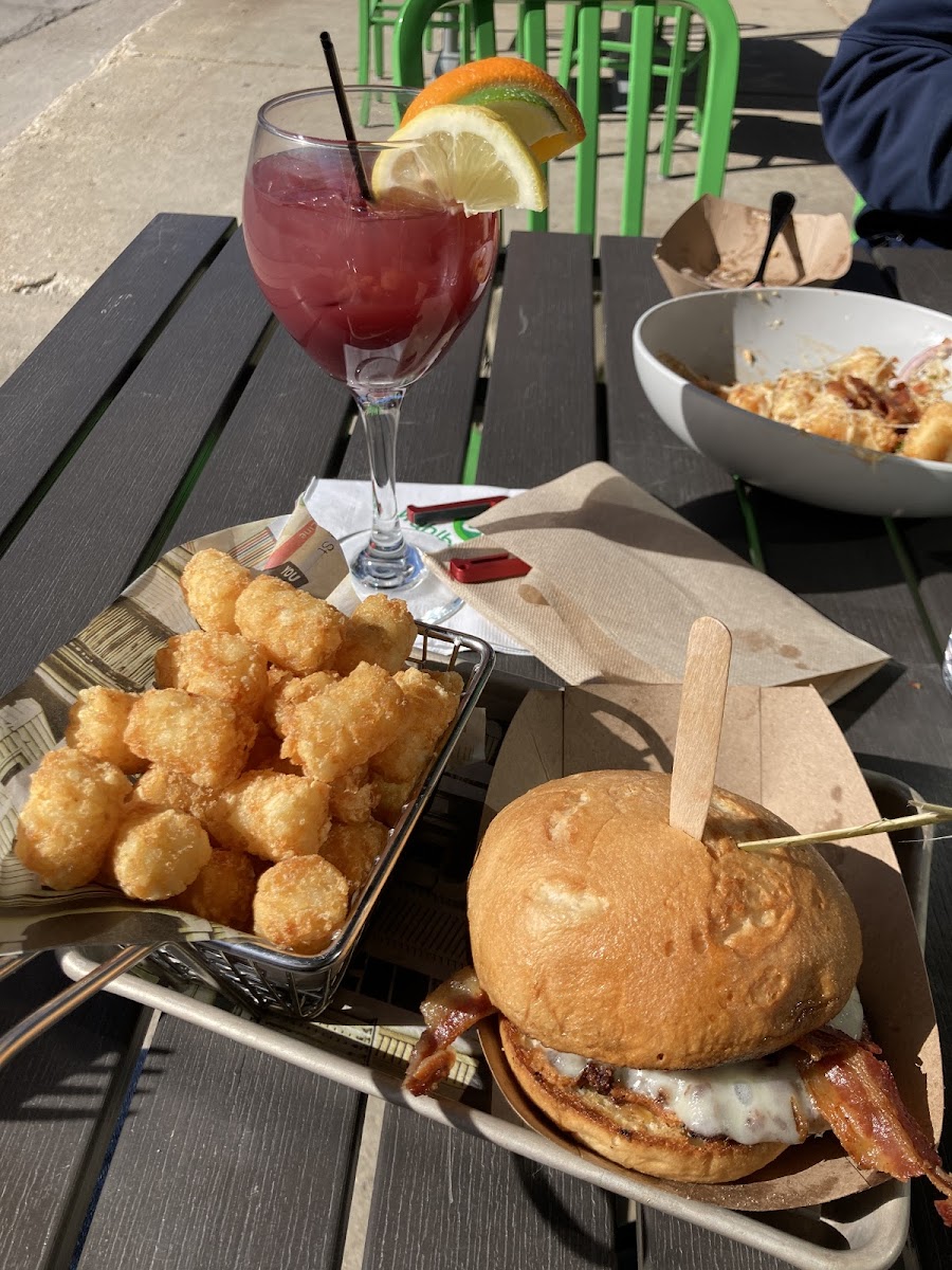 Burger with gf bun - bbq sauce not gf.
Fries have a dedicated fryer!!