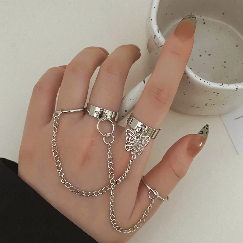 Anel Aberto Ajustável Punk Corrente Borboleta Amor Feminino. Design moderno e elegante. Perfeito para presentear ou usar no dia a dia.