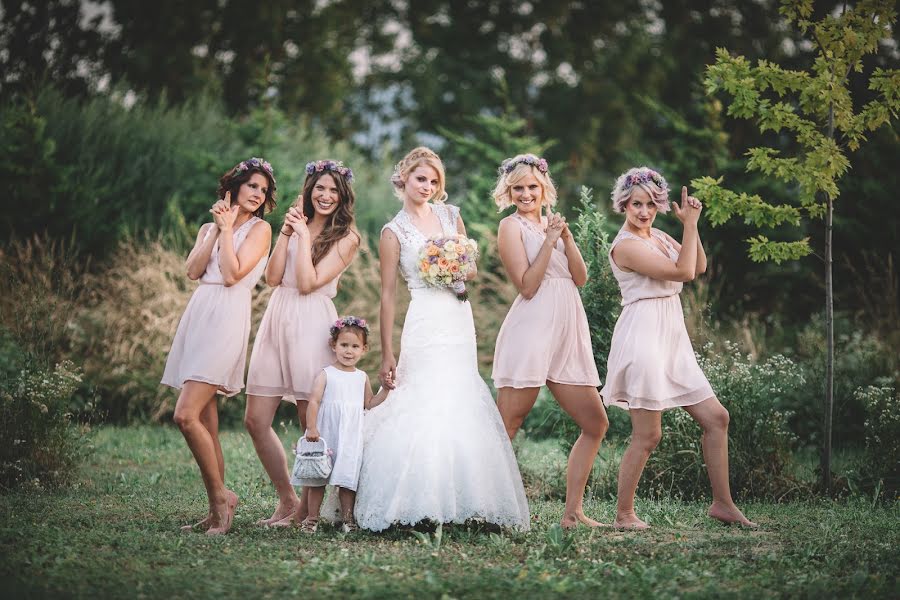 Fotografo di matrimoni Attila Csomor (csomor). Foto del 22 gennaio 2016