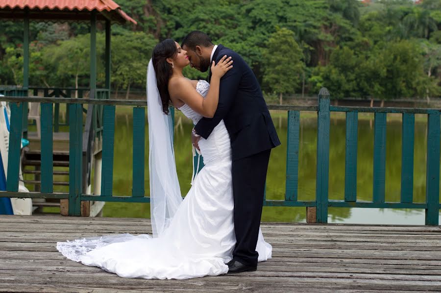 Wedding photographer Jean Daniel Louis (jeandanielloui). Photo of 2 November 2016