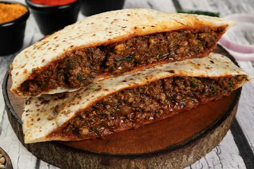 Chicken Keema Pocket Naan