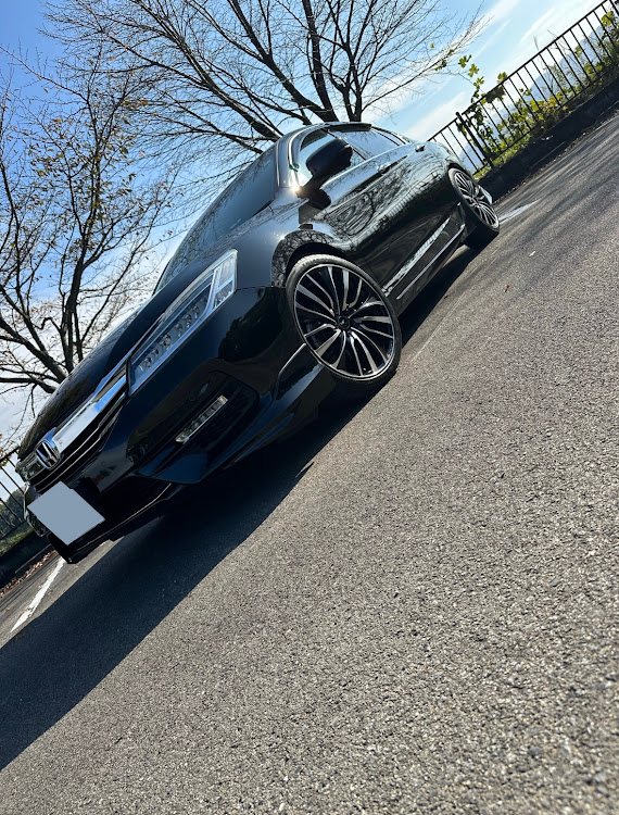 アコードの乗ってる車の長所と短所に関するカスタム事例の投稿画像3枚目