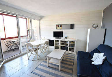 Apartment with terrace 11