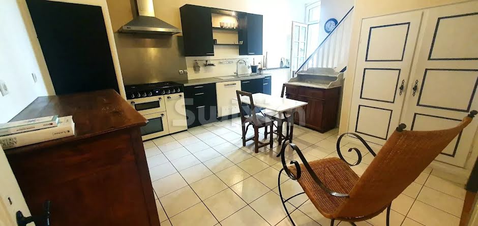 Vente appartement 6 pièces 197 m² à Besançon (25000), 435 000 €