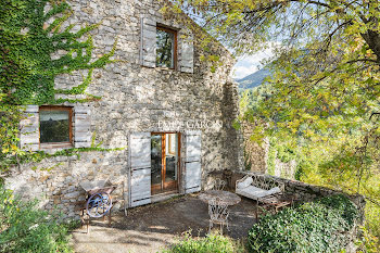 maison à Noyers-sur-Jabron (04)