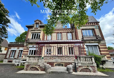 House with garden and terrace 9