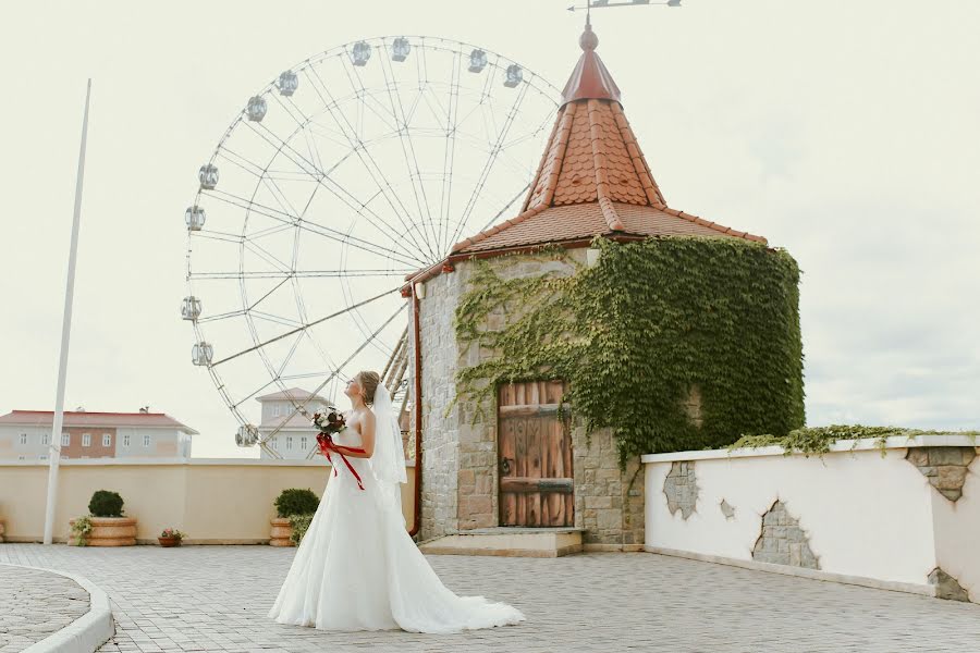 Jurufoto perkahwinan Elena Kazakova (ekazakova). Foto pada 14 Oktober 2019