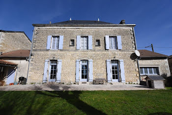 maison à Sauzé-Vaussais (79)