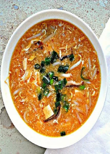 Chicken Clear Sour Spicy Soup