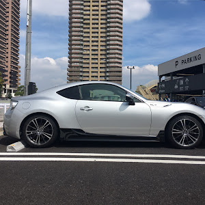 86