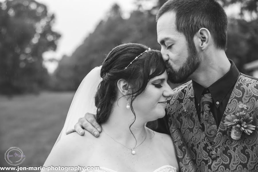 Wedding photographer Jenny Mckee Cooper (jenmariephoto). Photo of 27 August 2019