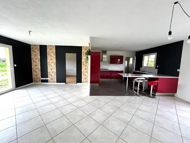 Vente maison 6 pièces 134 m² à Montendre (17130), 299 900 €