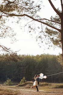 Fotógrafo de casamento Elena Zadko (elenazadko). Foto de 1 de maio 2017