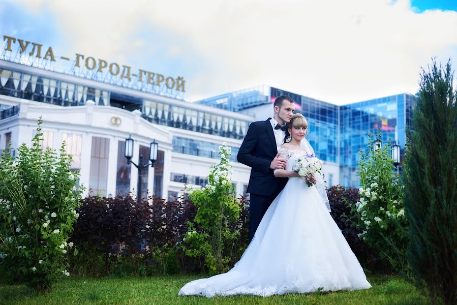 結婚式の写真家Anastasiya Sokolova (anfalcon)。2017 7月17日の写真