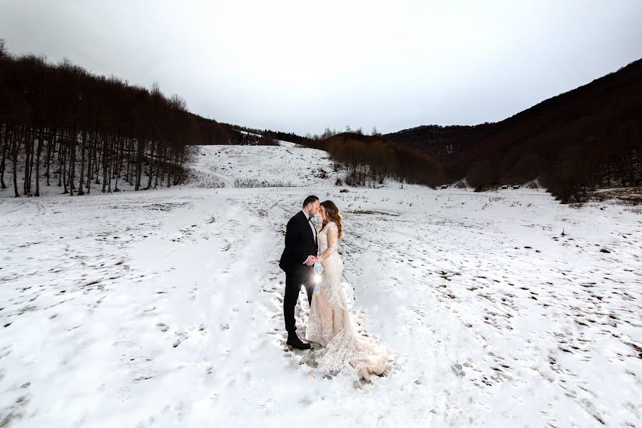 Fotografo di matrimoni Kostis Karanikolas (photogramma). Foto del 21 marzo 2022