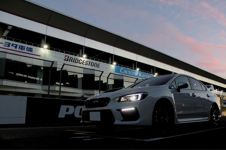 WRX STIのDaison555さんが投稿したカスタム事例の投稿画像1枚目