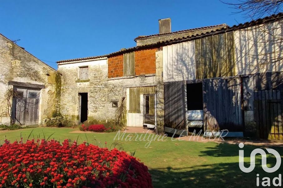 Vente maison 6 pièces 180 m² à Usseau (79210), 198 000 €