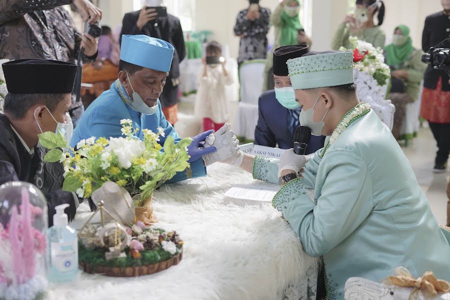 Fotografo di matrimoni Bagus Kurniawan (fotobaguspark). Foto del 27 settembre 2022