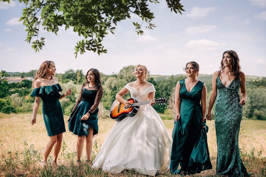 Fotógrafo de bodas Olga Nikolaeva (avrelkina). Foto del 9 de julio 2019