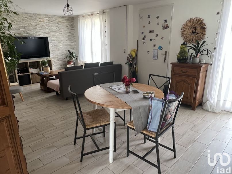 Vente maison 4 pièces 81 m² à La Grande-Paroisse (77130), 244 000 €