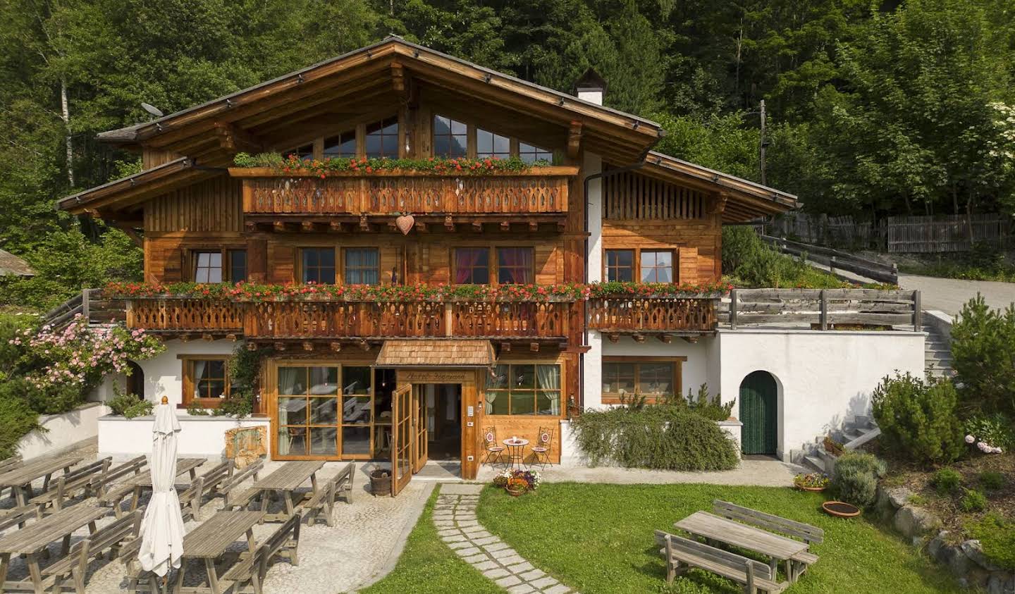 Villa avec jardin et terrasse Pinzolo