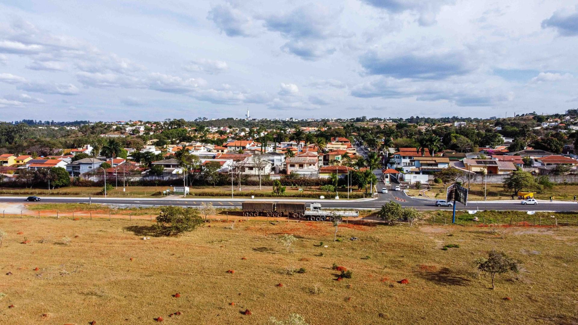 Terrenos à venda Arniqueiras