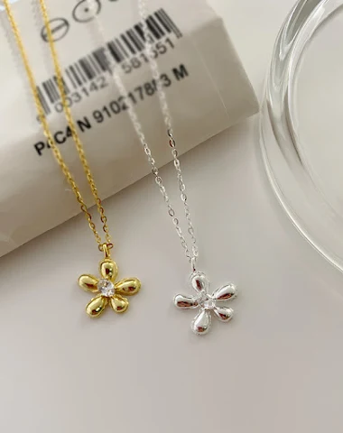 S925 Gümüş Yumurta Çiçeği Kolye, öz - 0