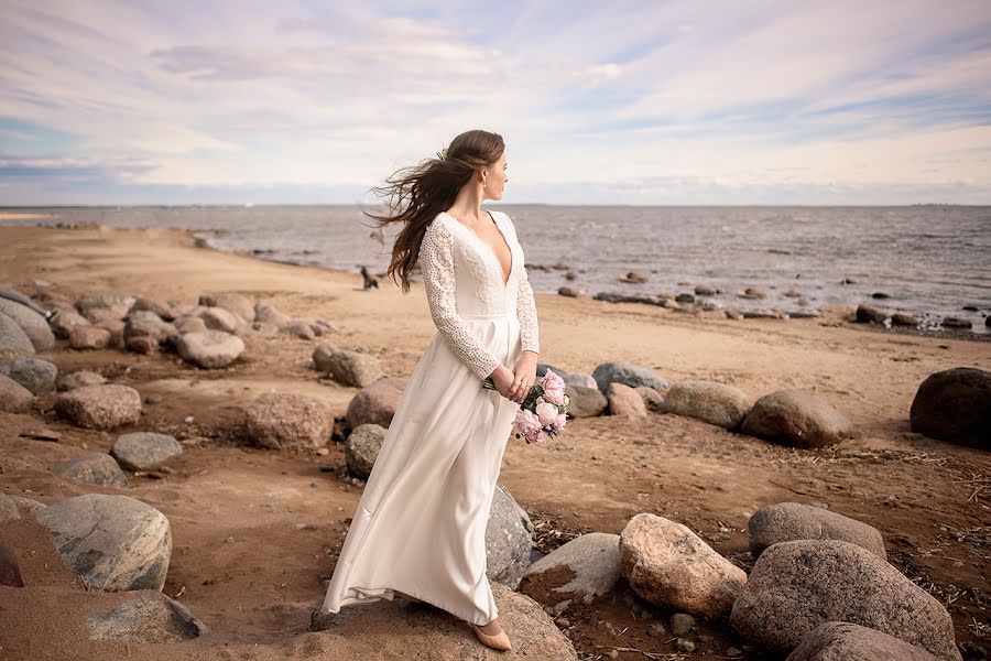 Fotógrafo de casamento Maksim Lobikov (maximlobikov). Foto de 11 de junho 2018