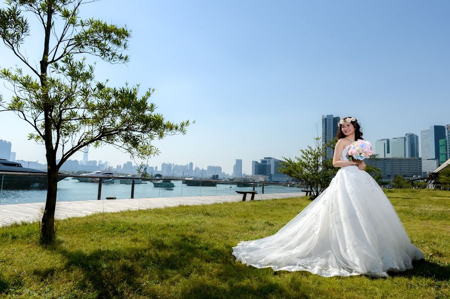 Fotografo di matrimoni Angus Li (angusli). Foto del 16 aprile 2019