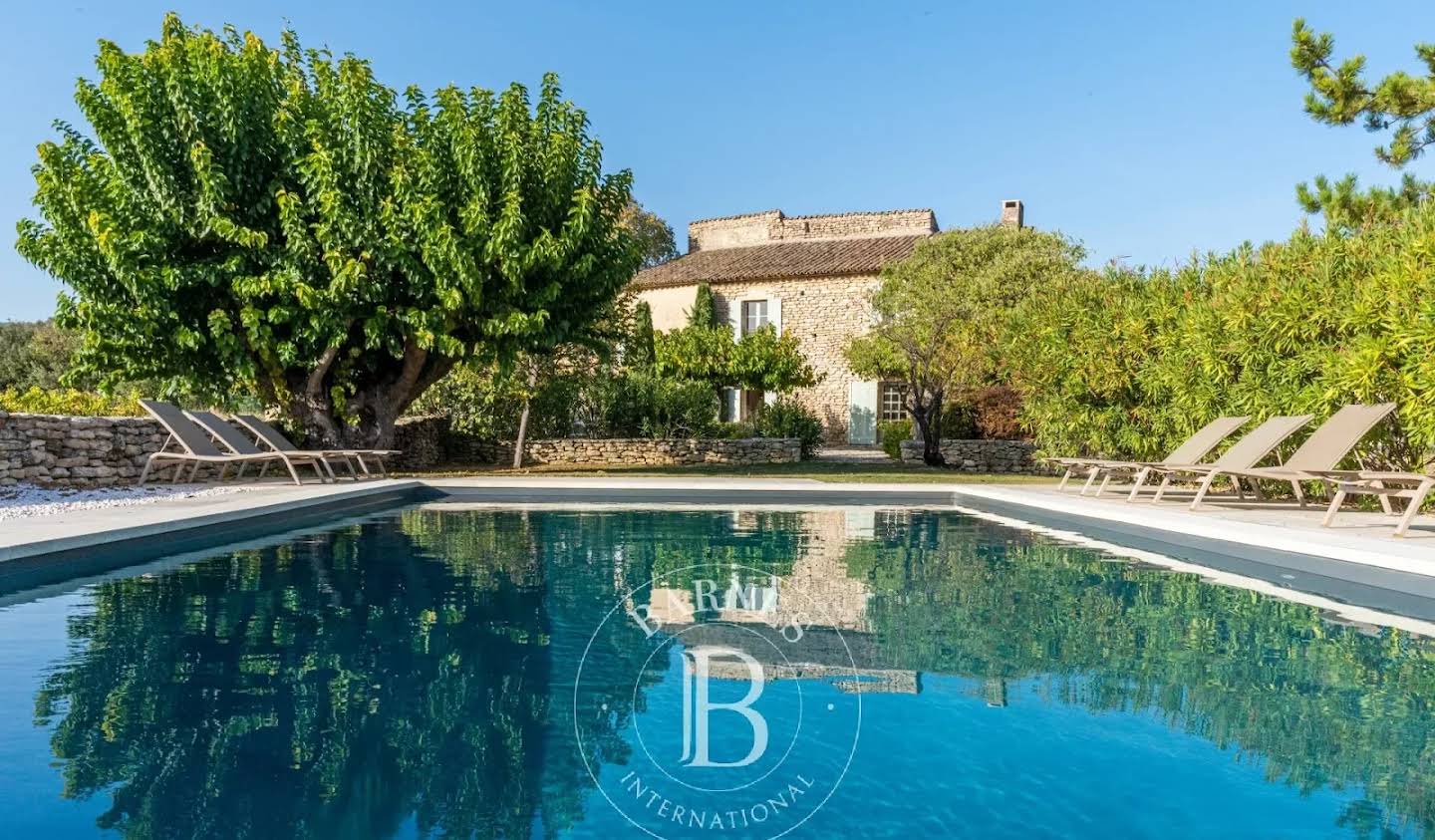 Property with pool Gordes