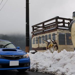 インプレッサ WRX STI GRB