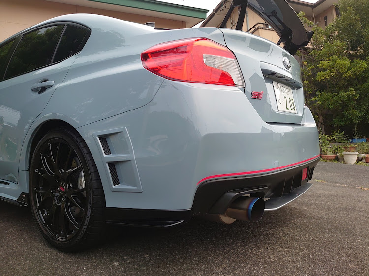 WRX STIの#S208・フルチタンマフラー・WRX STI・VAB・フジツボに関するカスタム事例の投稿画像5枚目