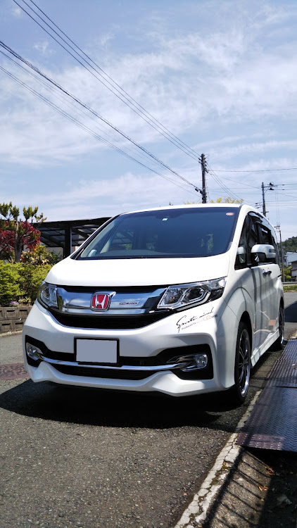 ステップワゴンの暇なので車内掃除・洗車・追いドロップ・雨が降ります・税金無くならないかなぁに関するカスタム事例の投稿画像12枚目