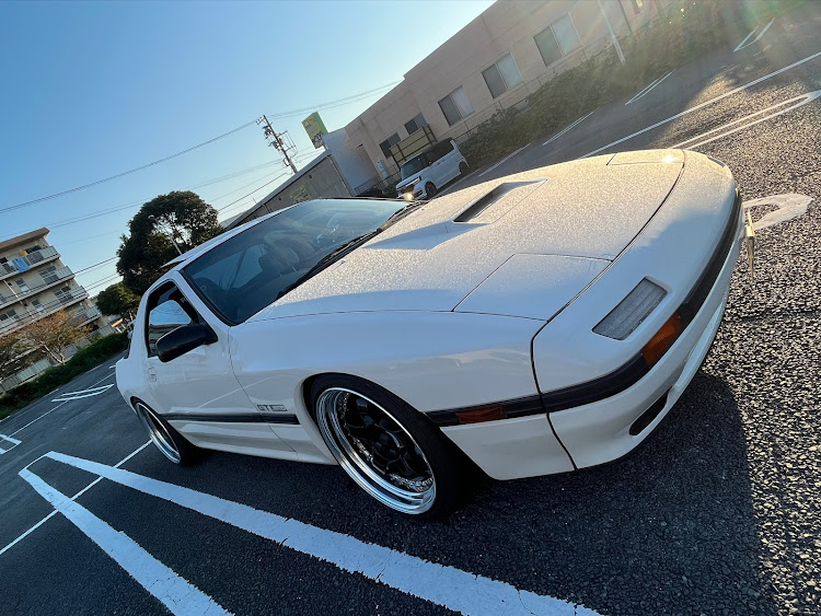 RX-7の前期・追加メーター何つけてる？・Defi・熱海ロータリープチミーティングに関するカスタム事例の投稿画像1枚目