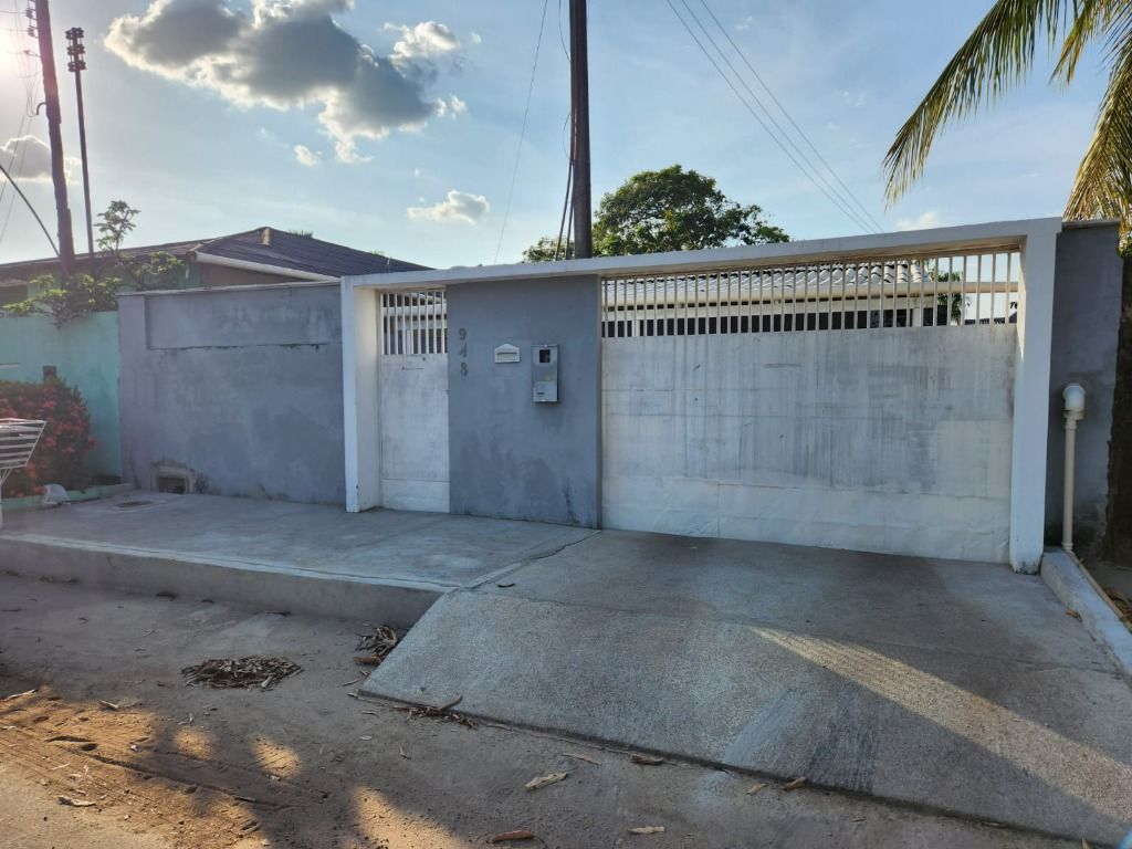 Casa com 2 dormitórios à venda, 92 m² por R$ 350.000,00 - Estados - Boa Vista/RR