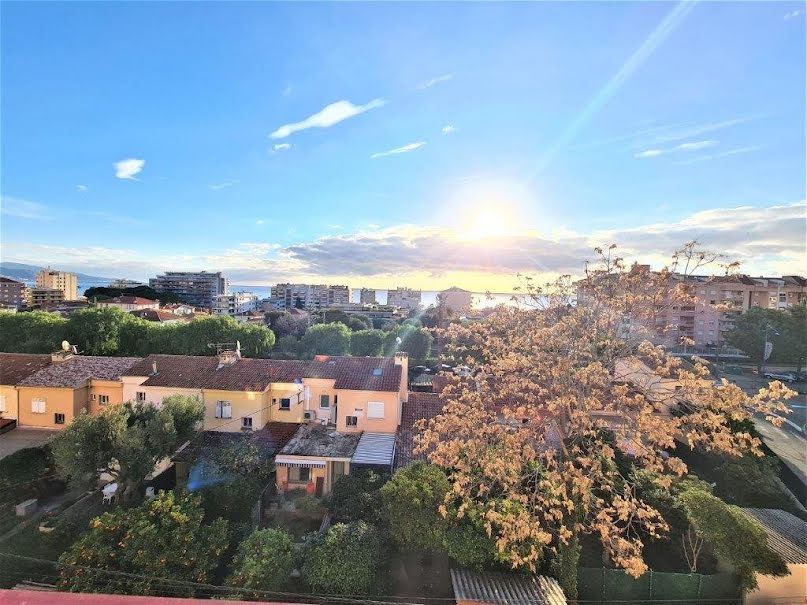 Vente appartement 2 pièces 51 m² à Roquebrune-Cap-Martin (06190), 329 000 €