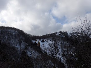 左に先程の崩壊地が見える