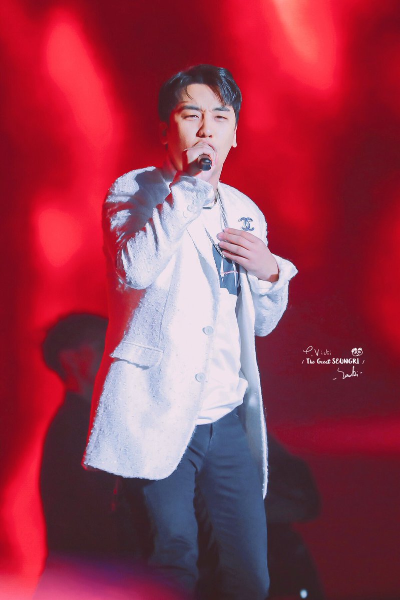 seungri 3